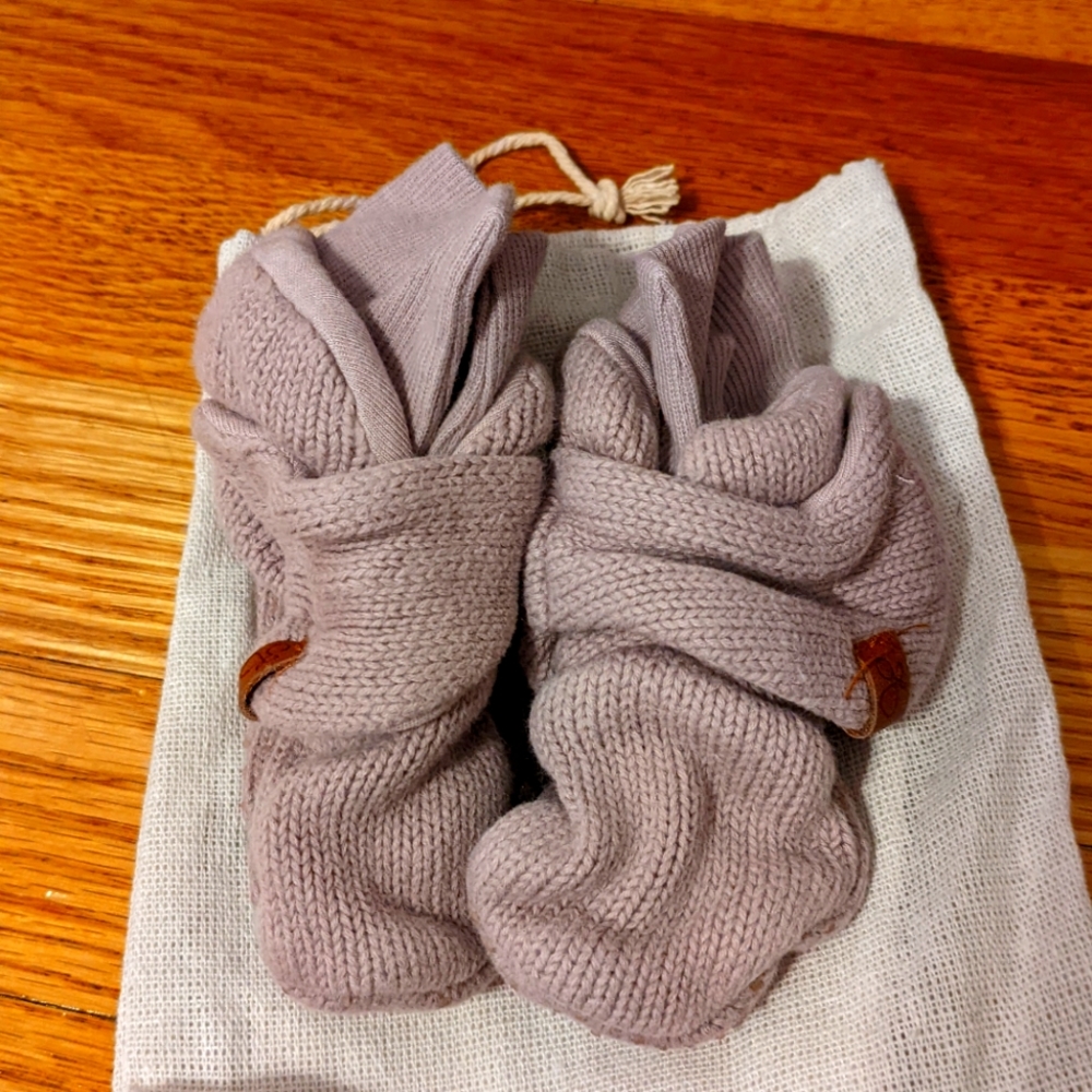6-12 Month Knit Goumi Baby Booties